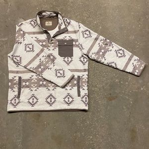 Wind river Patterned snap on pull over size large